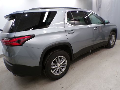 Used 2023 Chevrolet Traverse LT w/ LPO, Floor Liner Package image 4