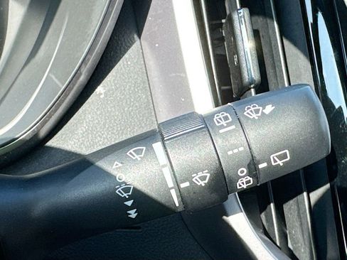 Used 2020 Subaru Ascent Premium w/ Convenience Package image 15