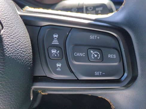 Used 2024 Jeep Wrangler Sport AWD/4WD image 20