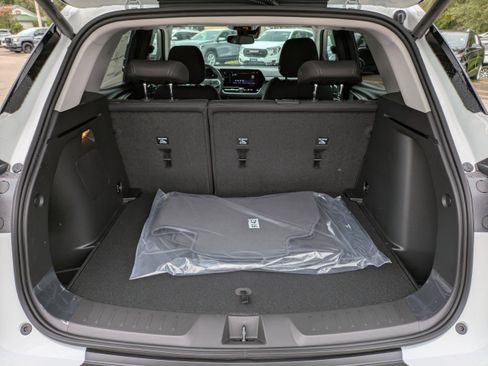 New 2026 Chevrolet TrailBlazer LT w/ Convenience Package image 13