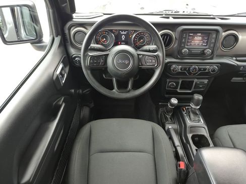 Used 2021 Jeep Gladiator Sport image 14