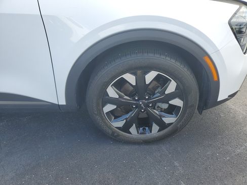 Used 2024 Kia Sportage X-Line w/ X-Line Premium Package AWD/4WD image 5