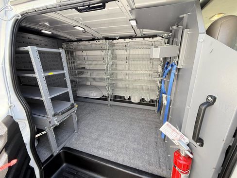 Used 2021 Chevrolet Express 2500 RWD image 23