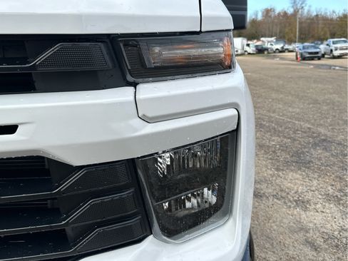 New 2026 Chevrolet Silverado 2500 Custom w/ Custom Value Package AWD/4WD image 9
