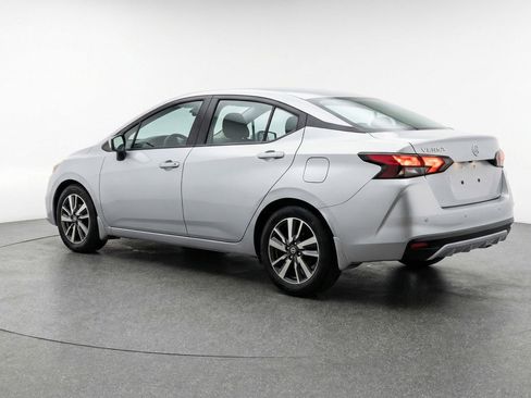 Used 2025 Nissan Versa SV FWD image 6