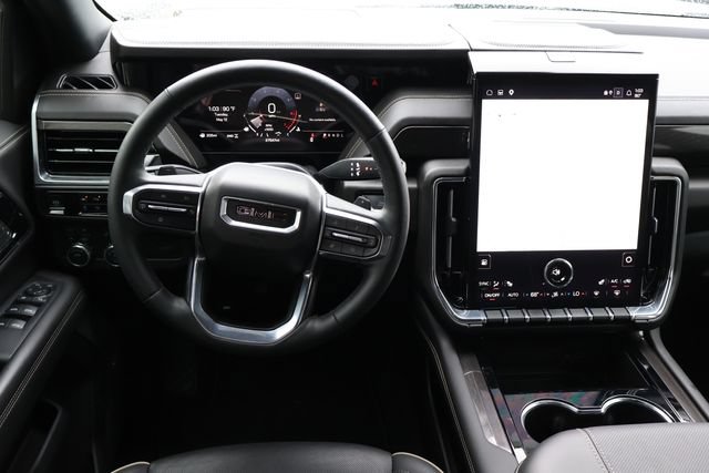Used 2025 GMC Yukon Elevation AWD/4WD image 21