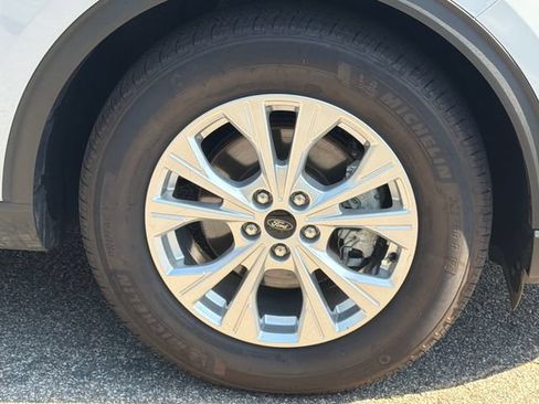 Used 2025 Ford Escape Active FWD image 14