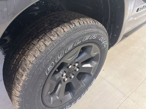 New 2026 RAM 1500 4x4 Crew Cab image 8