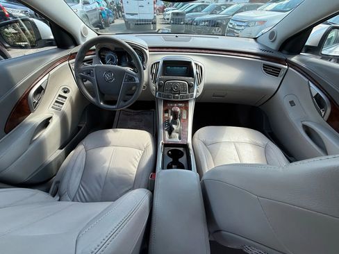 Used 2010 Buick LaCrosse CX image 27