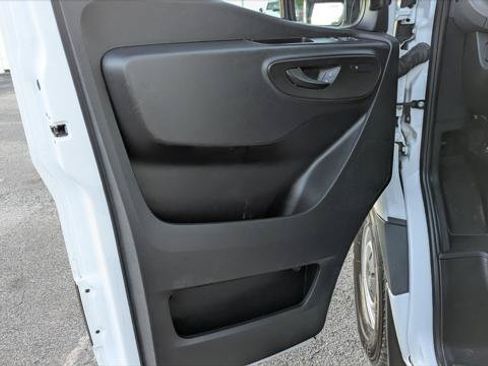 Used 2025 Mercedes-Benz Sprinter 2500 image 13