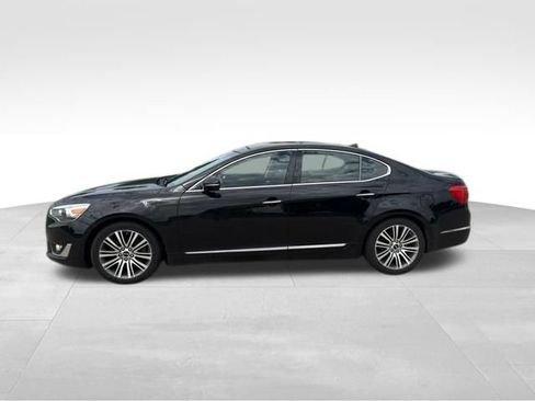 Used 2015 Kia Cadenza Premium w/ Luxury Package FWD image 6