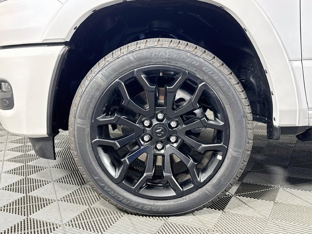 Used 2026 RAM 1500 Limited AWD/4WD image 33