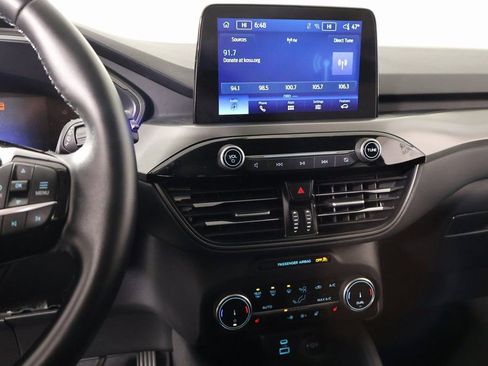 Used 2023 Ford Escape Active image 5