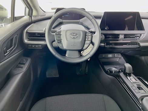 New 2026 Toyota Prius LE image 15