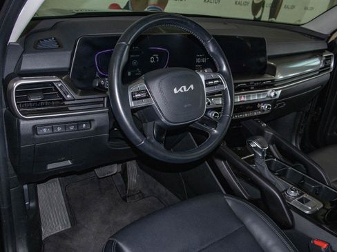 Used 2025 Kia Telluride S AWD/4WD image 6
