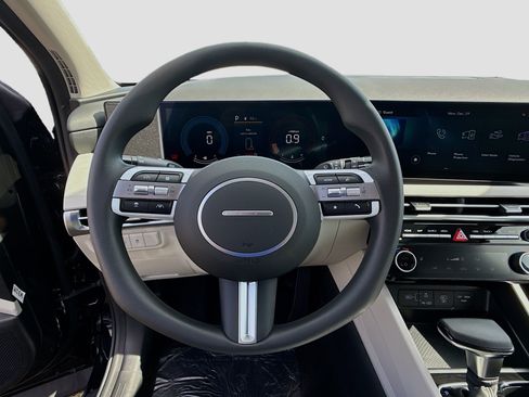 New 2026 Hyundai Tucson SEL FWD image 8