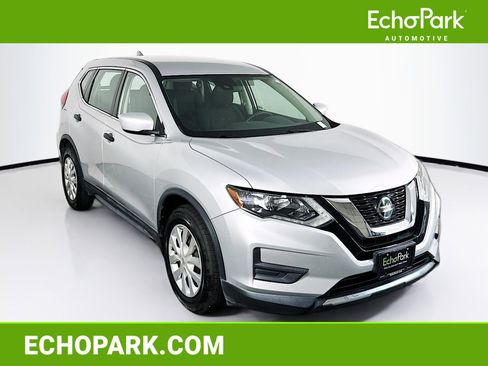Used 2019 Nissan Rogue S FWD image 1