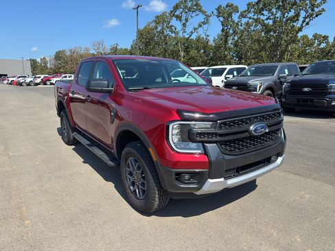 Certified 2025 Ford Ranger XLT w/ Trailer Tow Package RWD image 3