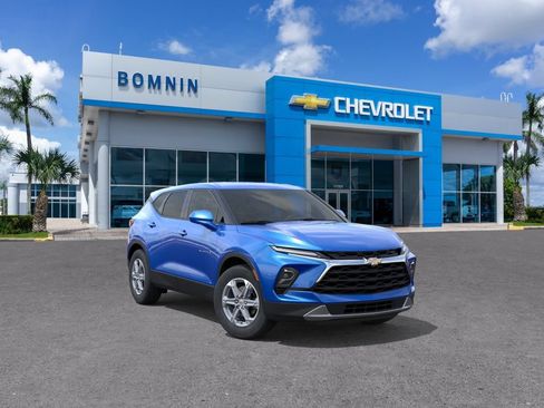 New 2026 Chevrolet Blazer LT FWD image 2