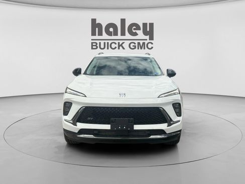 New 2026 Buick Envision Sport Touring image 8