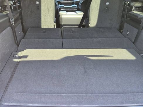 New 2026 Jeep Grand Wagoneer L Summit AWD/4WD image 24