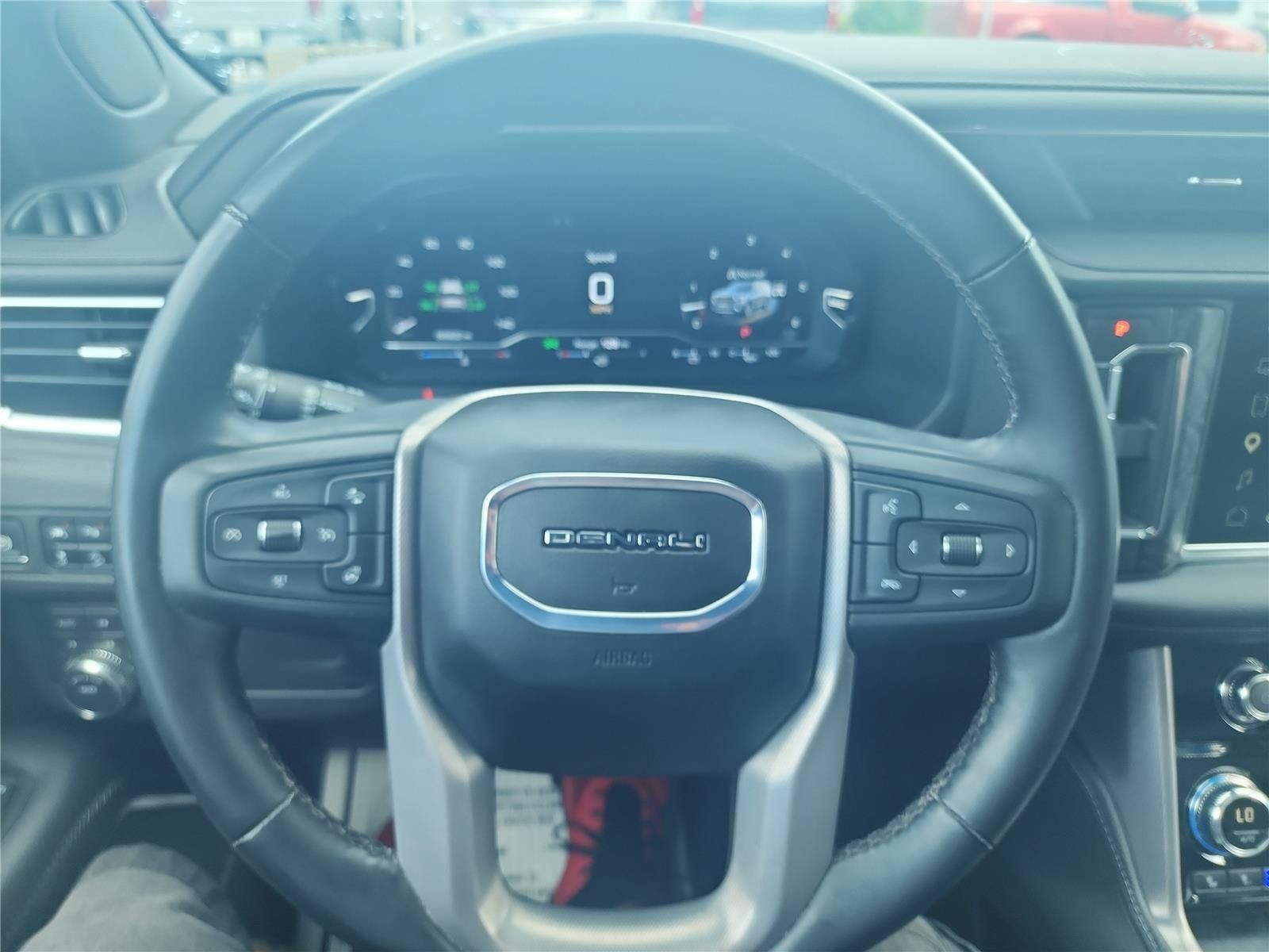 Used 2024 GMC Yukon XL Denali AWD/4WD image 36