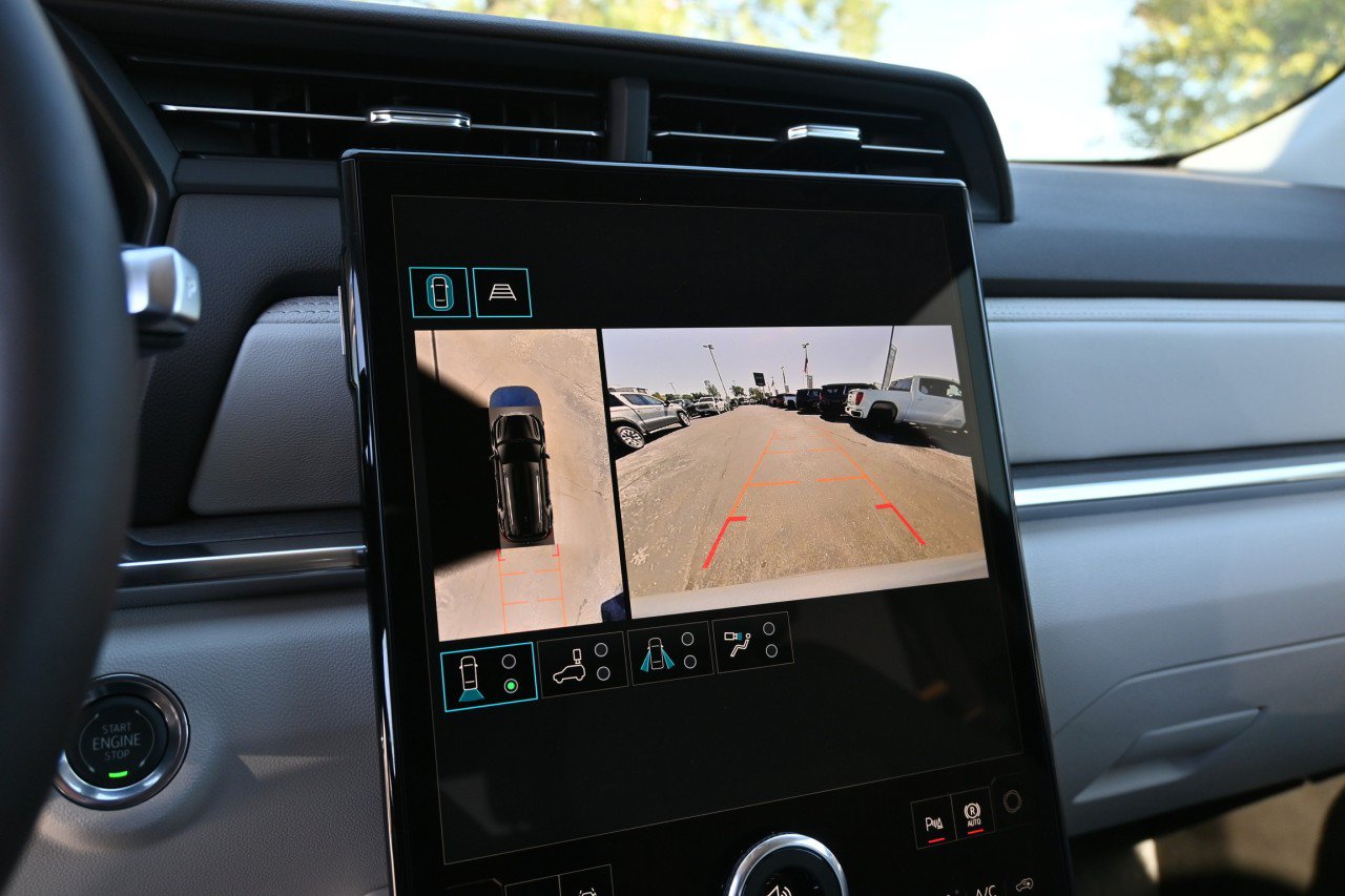 New 2027 GMC Terrain Denali AWD/4WD image 13