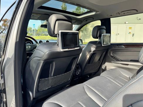 Used 2012 Mercedes-Benz GL 450 4MATIC image 38