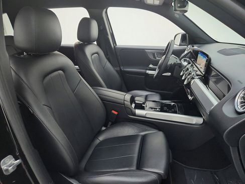 Certified 2023 Mercedes-Benz EQB 300 4MATIC image 39