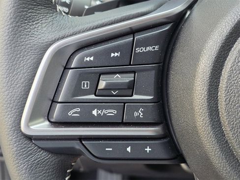 Certified 2025 Subaru Outback Limited image 28