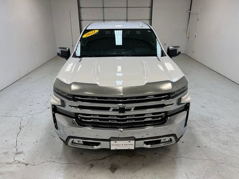 Used 2021 Chevrolet Silverado 1500 LTZ AWD/4WD image 7