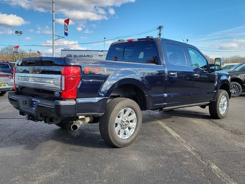 Used 2021 Ford F250 Platinum w/ FX4 Off-Road Package AWD/4WD image 7