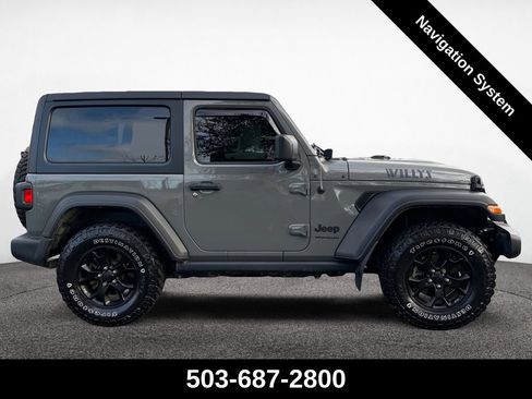 Certified 2022 Jeep Wrangler Willys AWD/4WD image 6