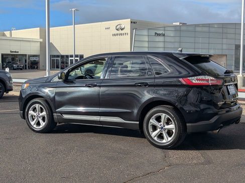 Used 2019 Ford Edge SE w/ SE Fleet Driver's Package image 4