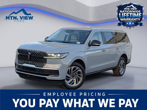 New 2026 Lincoln Navigator L Reserve AWD/4WD image 1