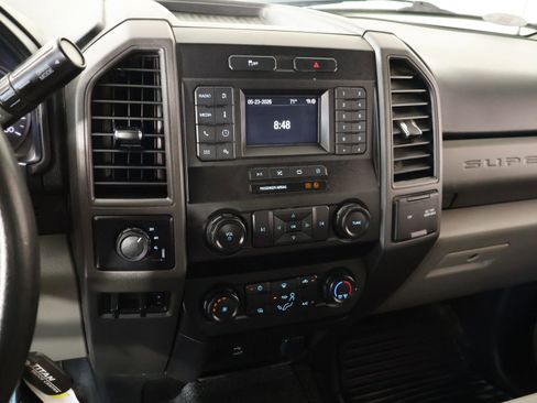 Used 2021 Ford F350 XL w/ Power Equipment Group AWD/4WD image 5