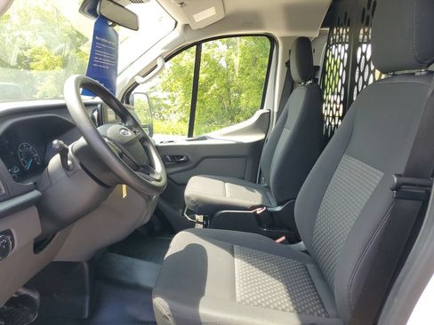 Certified 2025 Ford Transit 250 Low Roof w/ Exterior Upgrade Package RWD image 11