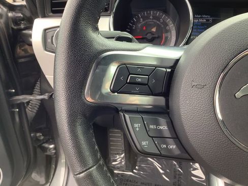 Used 2016 Ford Mustang Premium RWD image 12
