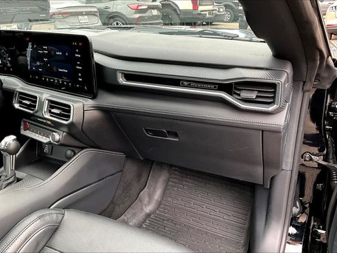 Certified 2025 Ford Mustang Premium image 19