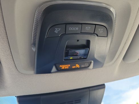 Used 2026 Toyota Corolla Cross L FWD image 29