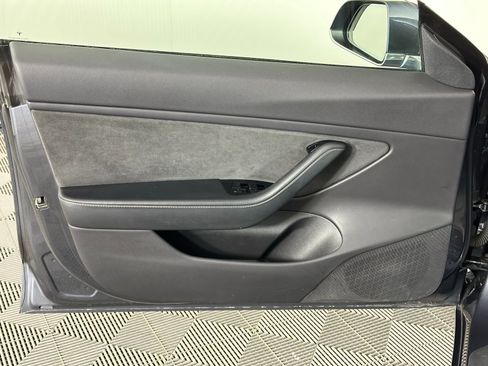Used 2019 Tesla Model 3 Long Range image 38