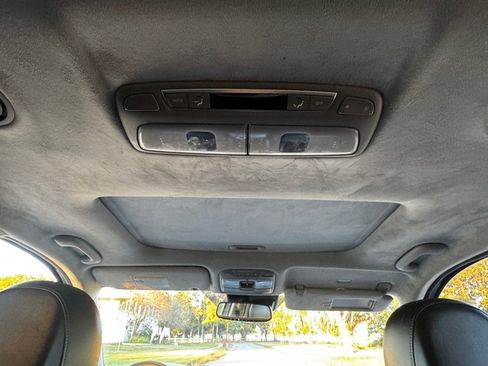 Used 2022 Kia Telluride SX w/ SX Prestige Package image 23