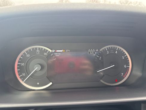 Used 2023 Land Rover Discovery S R-Dynamic image 21