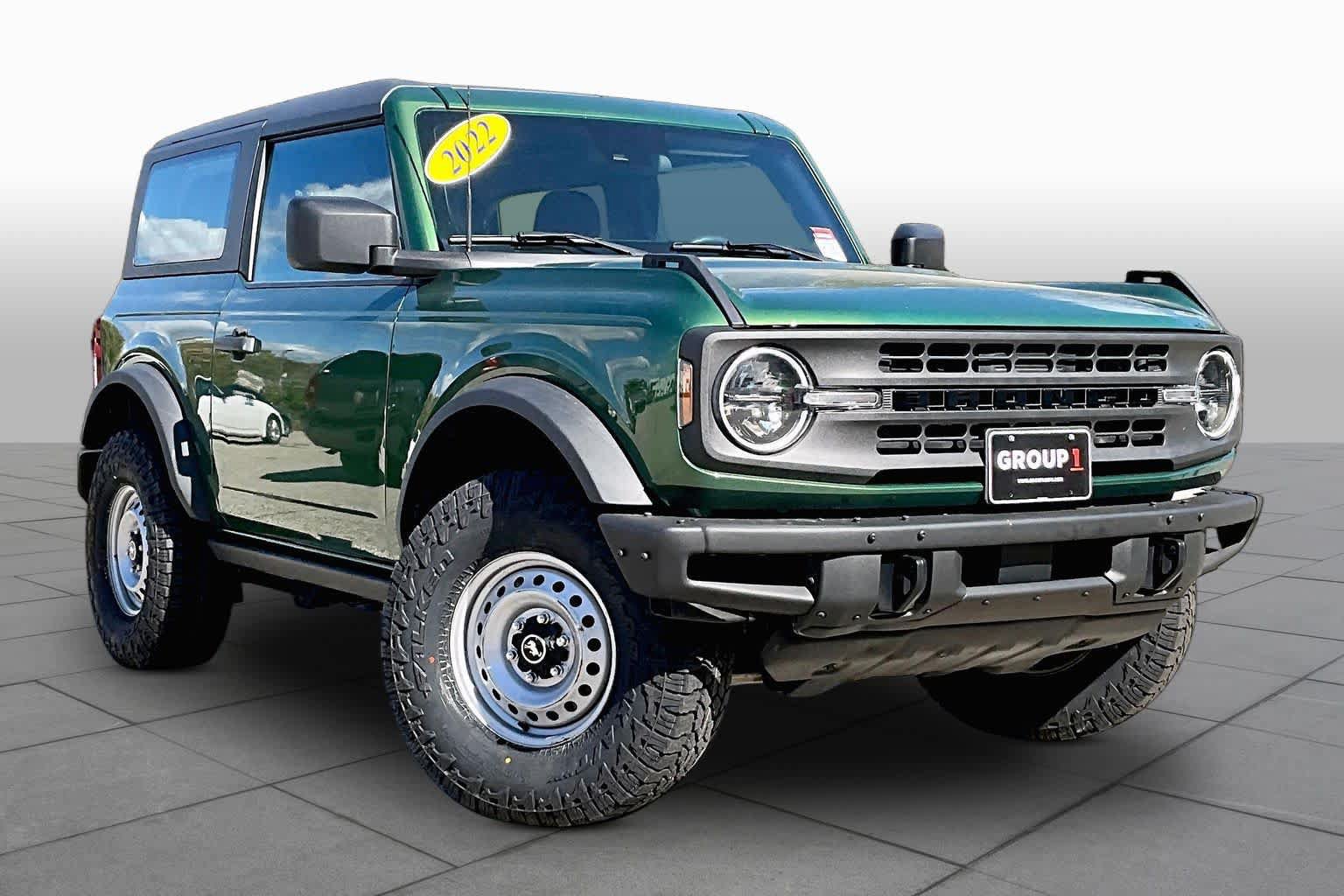 Used 2022 Ford Bronco 2-Door AWD/4WD image 3