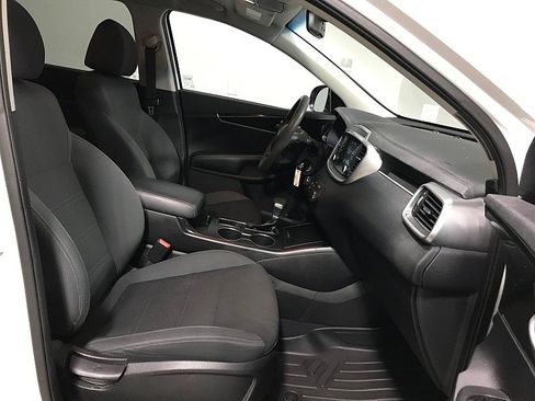 Used 2020 Kia Sorento FWD V6 image 14