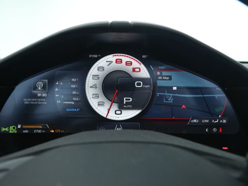 Certified 2024 Ferrari Roma Spider RWD image 29
