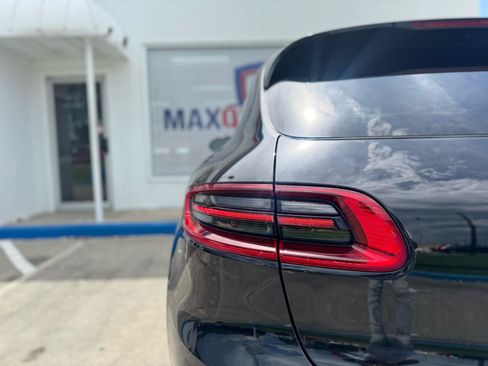 Used 2017 Porsche Macan S AWD/4WD image 32