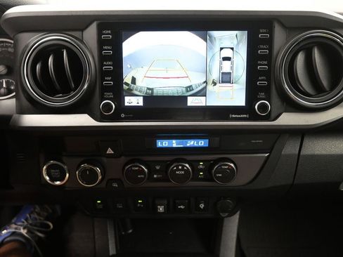 Used 2023 Toyota Tacoma TRD Sport w/ Advanced Technology Package AWD/4WD image 12
