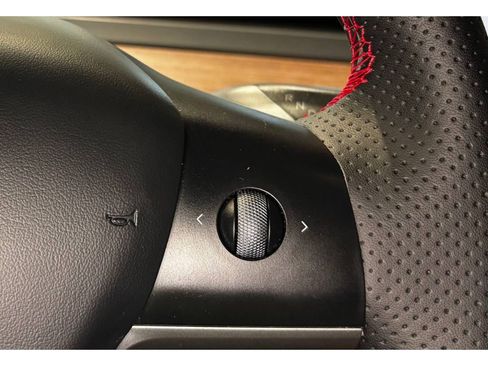 Used 2023 Tesla Model 3 Standard Range image 26