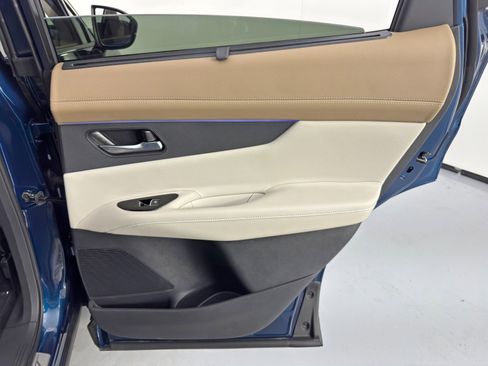 Used 2025 Nissan Murano Platinum image 50